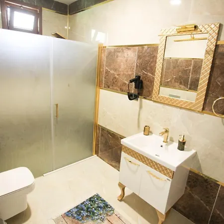 Peaceful Villa With Pool Surrounded By Nature In Sapanca * Sakarya (Marmara)