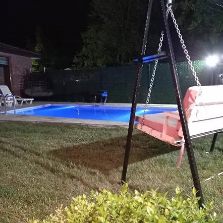 Peaceful Villa With Pool Surrounded By Nature In Sapanca