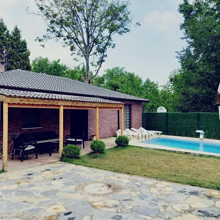 Peaceful Villa With Pool Surrounded By Nature In Sapanca Willa *